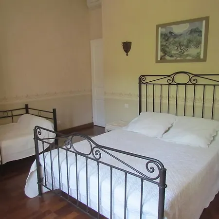 Du Cigalon Et De La Montagnette Tatil Evi